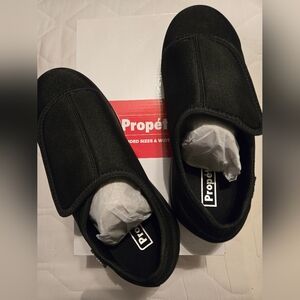 NWT NIB Propet Classic Black Cush N Foot Women's SZ 10 XX (4E)